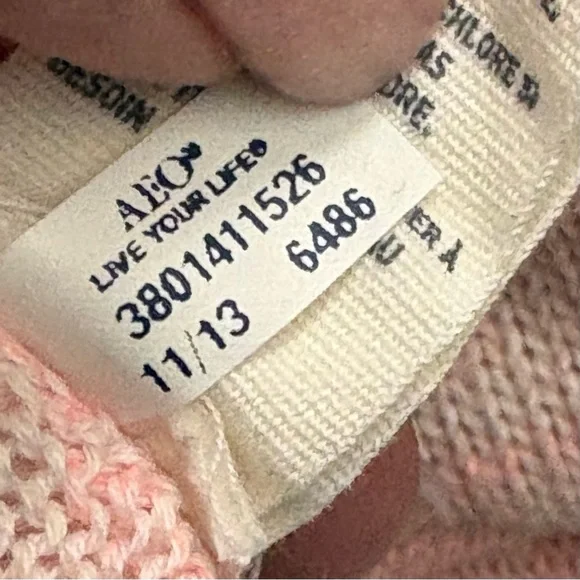 American Eagle Outfitters Pink Marbled dolman-sleeve lightweight crop sweater M - Picture 4 of 5